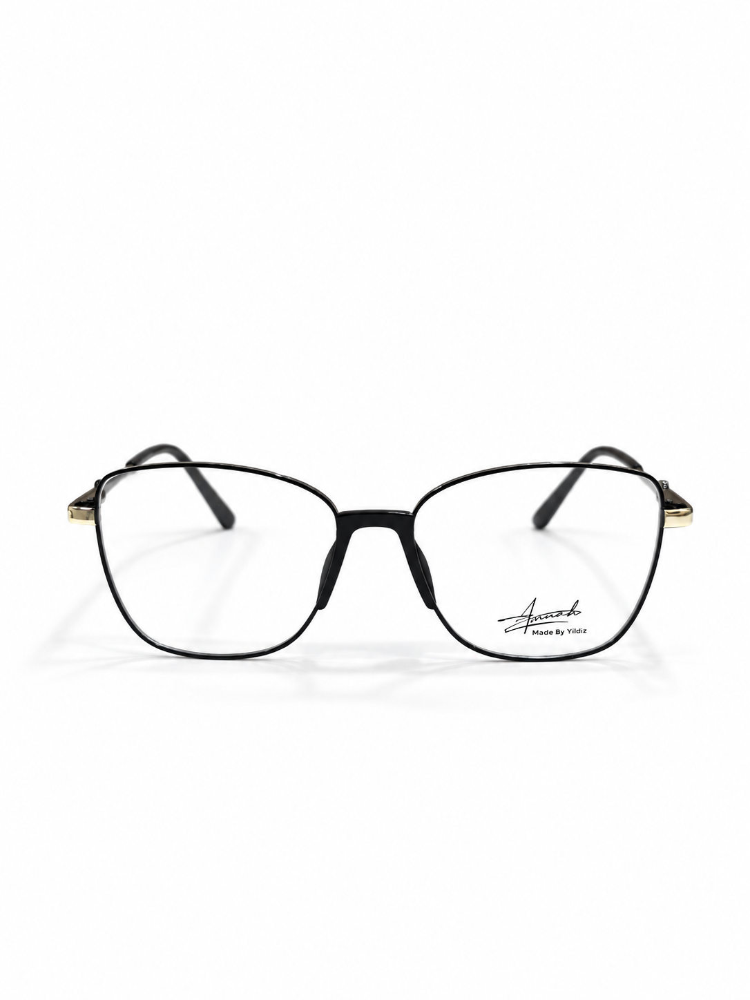 Eyeglasses on a seamless white background-10 نظارة طبية ترندي - الصورة 1