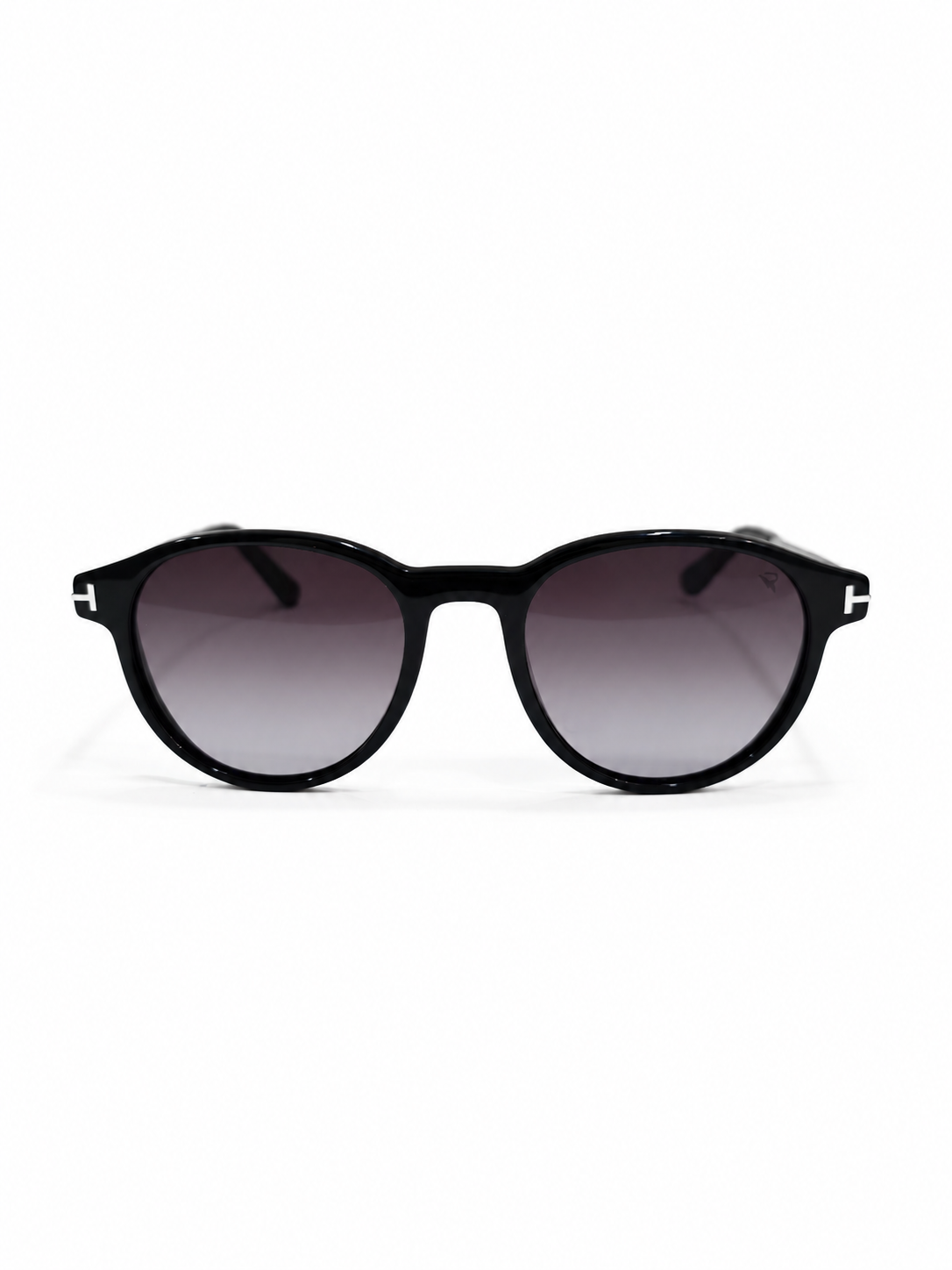 Sunglasses on a seamless white backdrop (1) ROYAL نظارة شمسية مدورة - الصورة 1